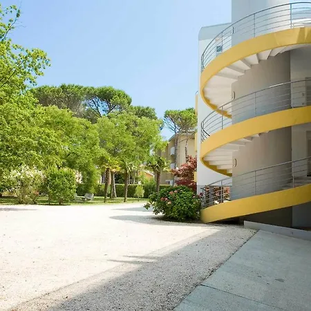 Ag. Sabina A Pineda Apartment