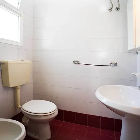 Ag. Sabina A Pineda Apartment